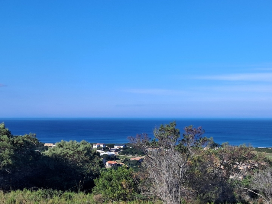 Commercial Property for Sale in Avonddans Western Cape